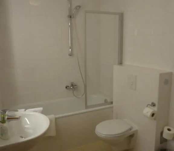 Btt Serviced Apartamento *